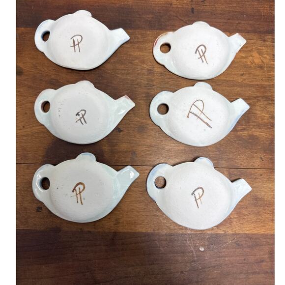 Hand Painted Ceramic - Artist Signed -Tea Bag Holder -Spoon Rest -Trinket Dish - Picture 7 of 13